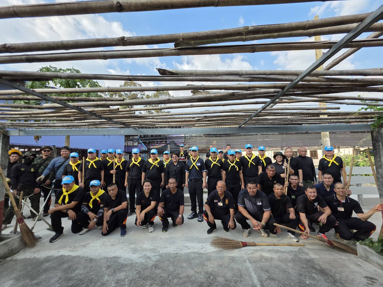 กิจกรรมจิตอาสาพัฒนาบำเพ็ญสาธารณประโยชน์ ณ โรงเรียนวัดโยธีราษร์ศรัทธาราม