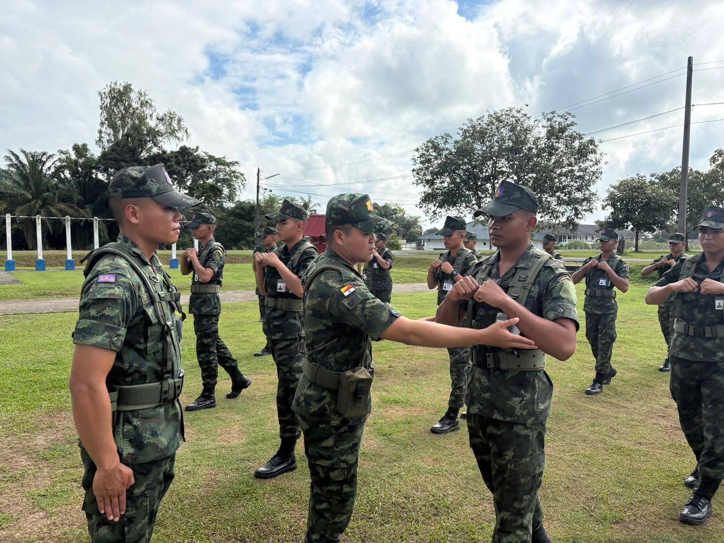 นนร.ชั้นปีที่ 5 ปฏิบัติหน้าที่ตามเหล่าที่ได้รับเลือกราชการ พื้นที่ ทภ.1