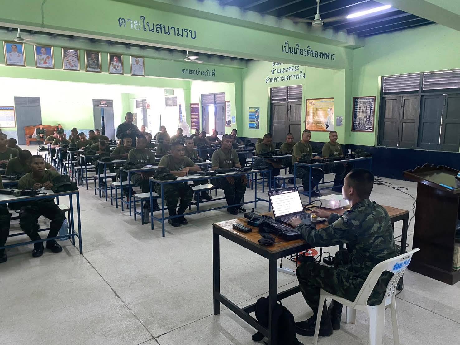 นนร.ชั้นปีที่ 5 ปฏิบัติหน้าที่ตามเหล่าที่ได้รับเลือกราชการ พื้นที่ ทภ.1