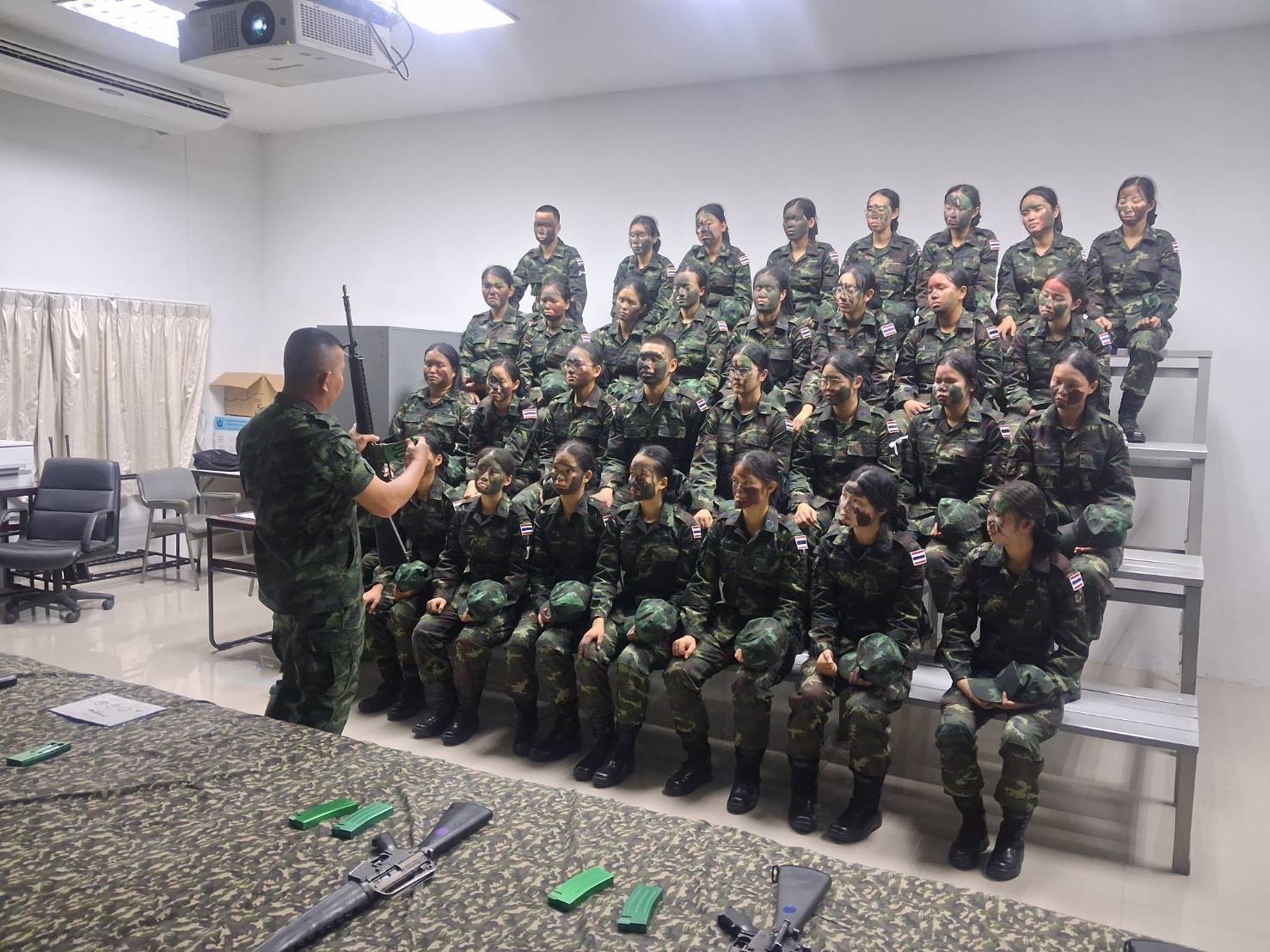 นรข.วพบ. - 44