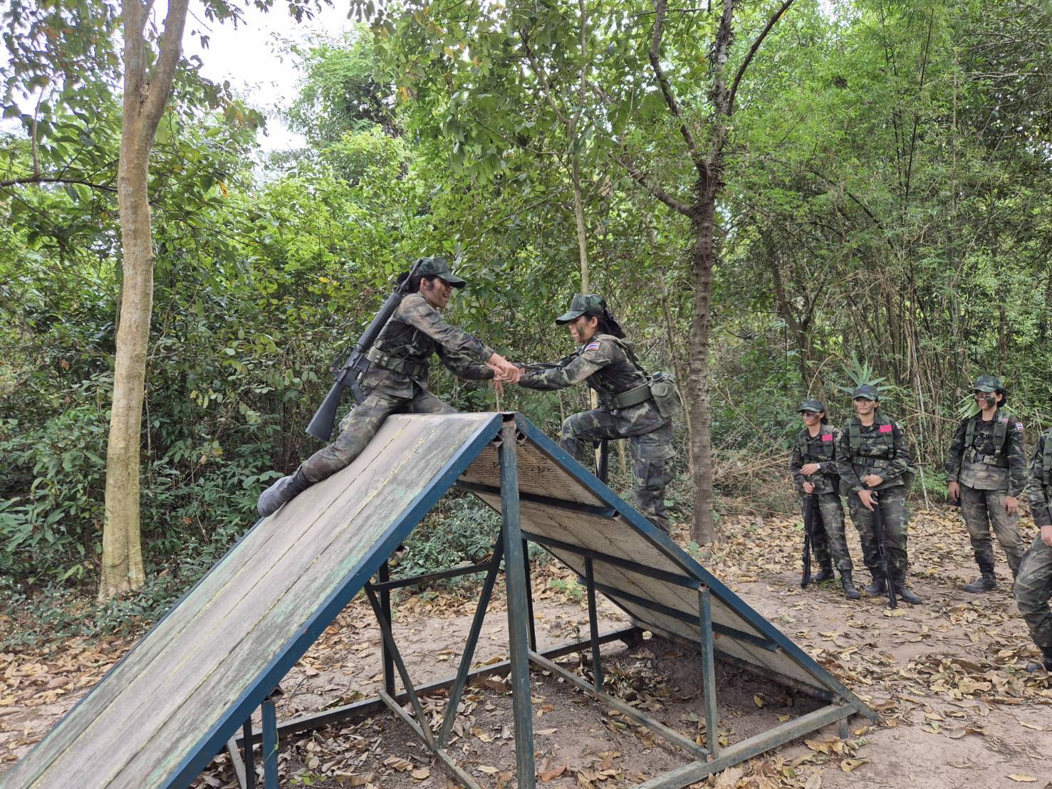 นรข.วพบ. - 44