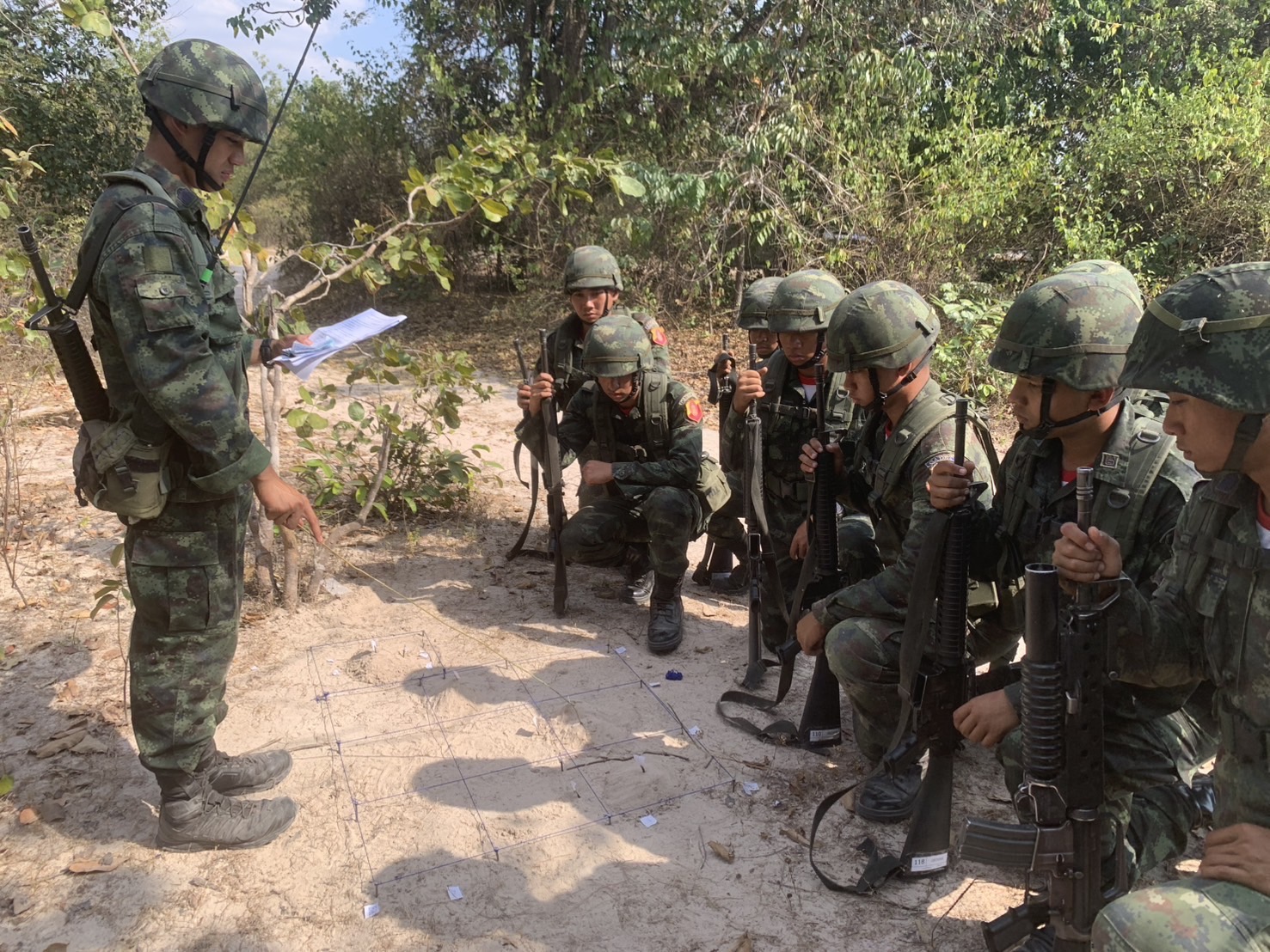 20 ม.ค. - 1 ก.พ. 69 นนร. ชั้นปีที่ 2 รุ่นที่ 76 ฝึกภาคสนาม วิชาการฝึกยุทธวิธีทหารราบระดับหมู่ ณ ร.14. จว.ต.ก ทำการฝึกในที่ตั้งและนอกที่ตั้ง 5 สถานี พร้อมฝึกเวลากลางคืน 2 สถานี