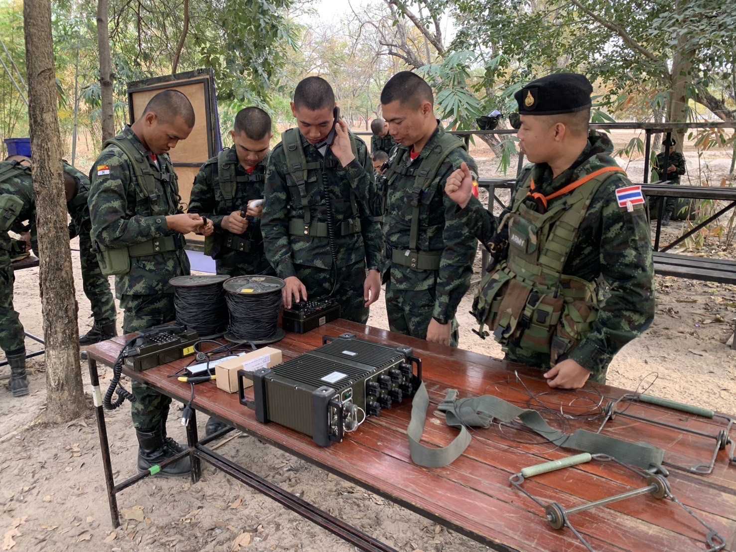 20 ม.ค. - 1 ก.พ. 69 นนร. ชั้นปีที่ 2 รุ่นที่ 76 ฝึกภาคสนาม วิชาการฝึกยุทธวิธีทหารราบระดับหมู่ ณ ร.14. จว.ต.ก ทำการฝึกในที่ตั้งและนอกที่ตั้ง 5 สถานี พร้อมฝึกเวลากลางคืน 2 สถานี