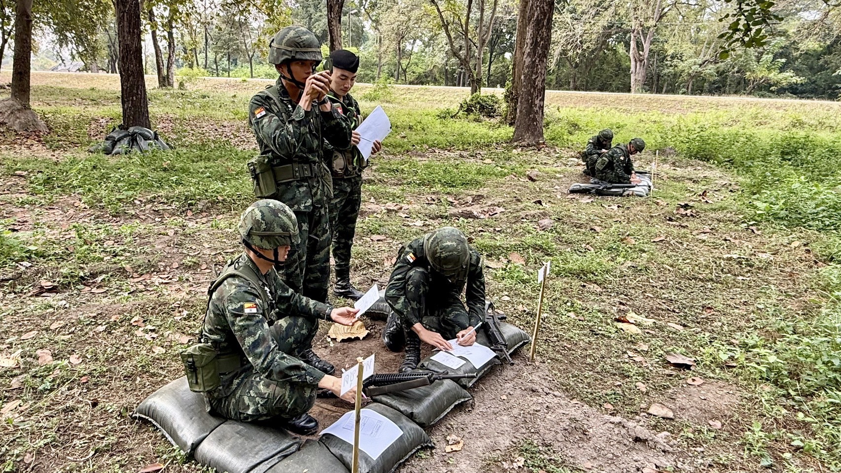 20 ม.ค. - 1 ก.พ. 69 นนร. ชั้นปีที่ 2 รุ่นที่ 76 ฝึกภาคสนาม วิชาการฝึกยุทธวิธีทหารราบระดับหมู่ ณ ร.14. จว.ต.ก ทำการฝึกในที่ตั้งและนอกที่ตั้ง 5 สถานี พร้อมฝึกเวลากลางคืน 2 สถานี