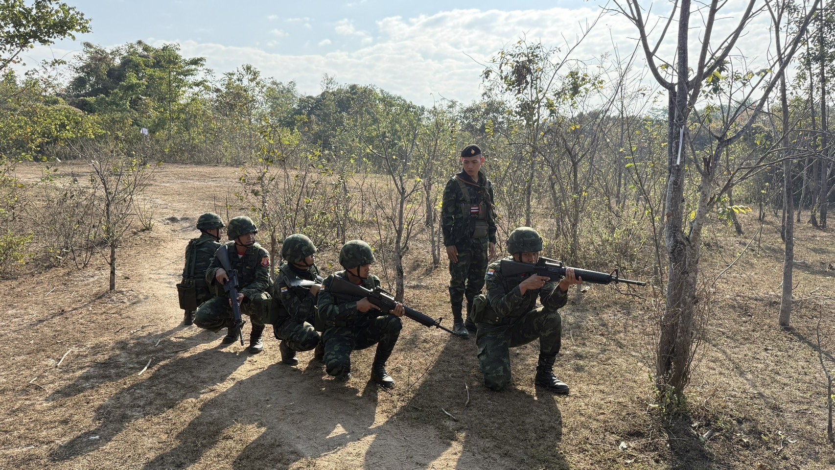 20 ม.ค. - 1 ก.พ. 69 นนร. ชั้นปีที่ 2 รุ่นที่ 76 ฝึกภาคสนาม วิชาการฝึกยุทธวิธีทหารราบระดับหมู่ ณ ร.14. จว.ต.ก ทำการฝึกในที่ตั้งและนอกที่ตั้ง 5 สถานี พร้อมฝึกเวลากลางคืน 2 สถานี