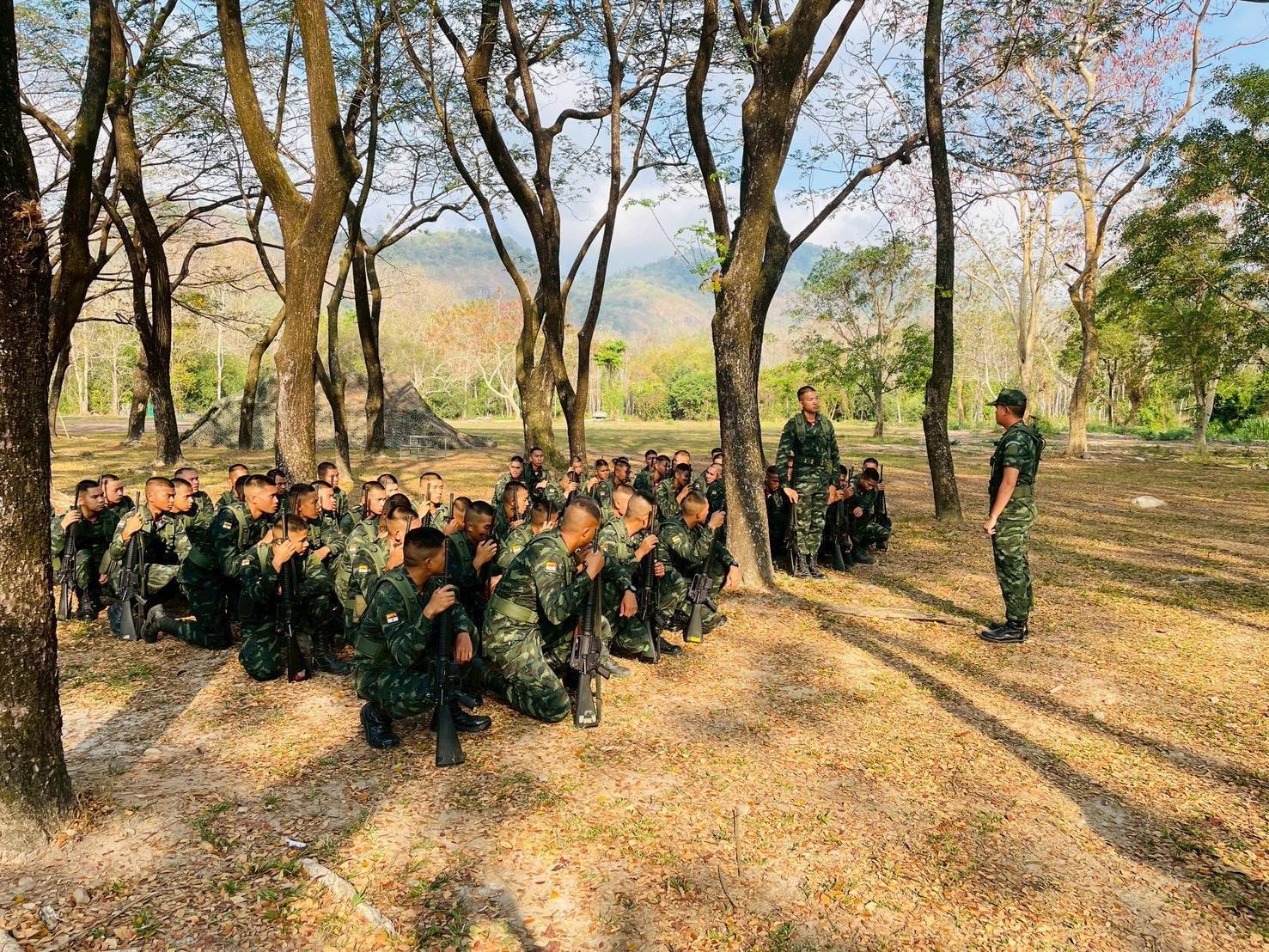 ส่วนวิชาทหาร โรงเรียนนายร้อยพระจุลจอมเกล้า ทำการฝึกเพิ่มพูนทักษะทางด้านวิชาทหารให้กับ นนร.ชั้นปีที่ 3 รุ่นที่ 75 ประจำปีการศึกษา 2568 ตั้งแต่ห้วงวันที่ 2 - 20 ก.พ. 69
