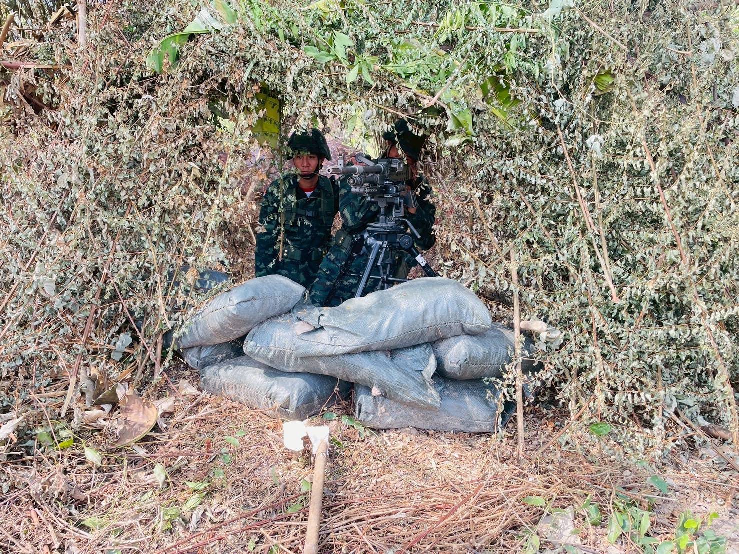 ส่วนวิชาทหาร โรงเรียนนายร้อยพระจุลจอมเกล้า ทำการฝึกเพิ่มพูนทักษะทางด้านวิชาทหารให้กับ นนร.ชั้นปีที่ 3 รุ่นที่ 75 ประจำปีการศึกษา 2568 ตั้งแต่ห้วงวันที่ 2 - 20 ก.พ. 69