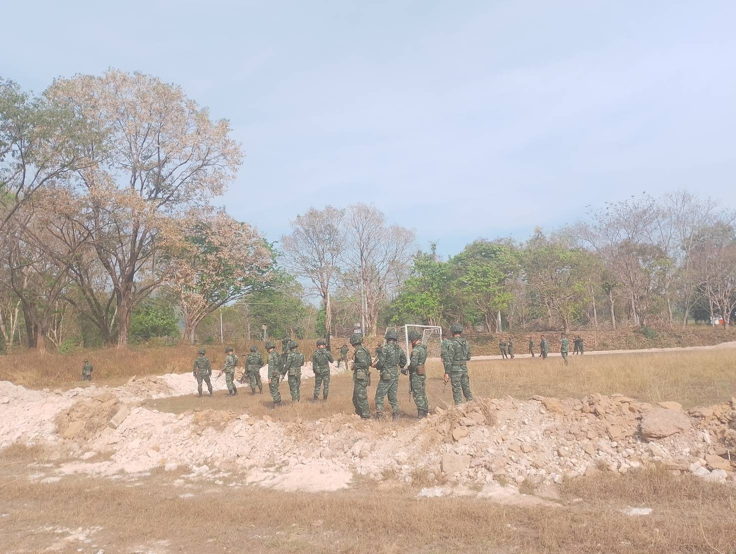 ส่วนวิชาทหาร โรงเรียนนายร้อยพระจุลจอมเกล้า ทำการฝึกเพิ่มพูนทักษะทางด้านวิชาทหารให้กับ นนร.ชั้นปีที่ 3 รุ่นที่ 75 ประจำปีการศึกษา 2568 ตั้งแต่ห้วงวันที่ 2 - 20 ก.พ. 69