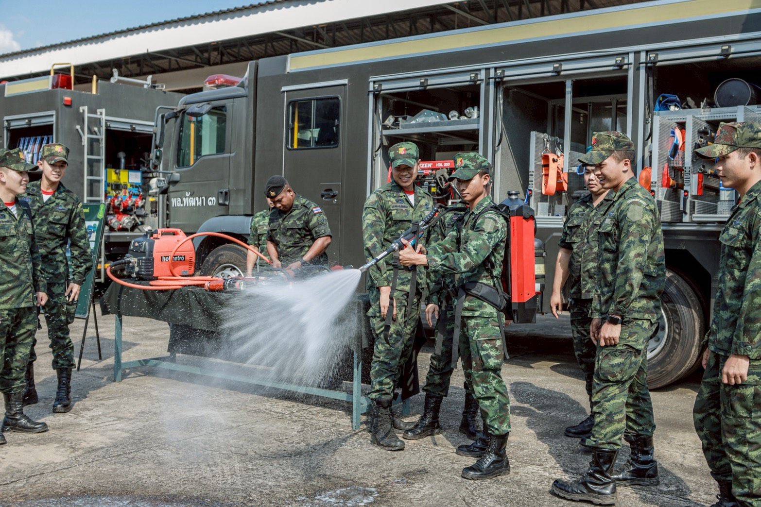 นนร.ชั้นปีที่ 5 ปฏิบัติหน้าที่ตามเหล่าที่ได้รับเลือกราชการ พื้นที่ ทภ.3