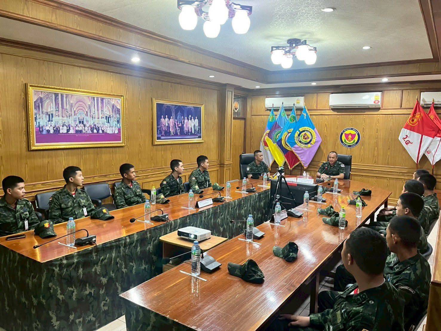 นนร.ชั้นปีที่ 5 ปฏิบัติหน้าที่ตามเหล่าที่ได้รับเลือกราชการ พื้นที่ ทภ.3