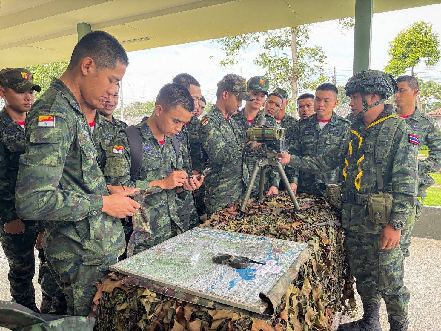 นนร.ชั้นปีที่ 5 ปฏิบัติหน้าที่ตามเหล่าที่ได้รับเลือกราชการ พื้นที่ ทภ.3