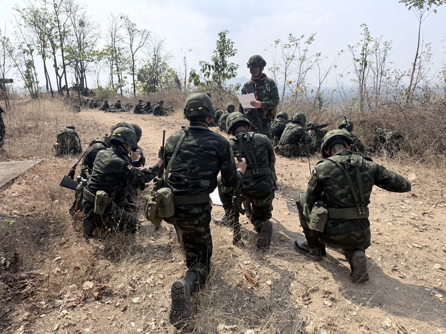 20 ก.พ. – 13 มี.ค. 69 /InfantryRiflePlatoonTacticsTraining 
นนร. ชั้นปีที่ 3 รุ่นที่ 75 ฝึกภาคสนาม วิชาการฝึกยุทธวิธีทหารราบระดับหมวด ทำการฝึกต่างๆดังนี้
1. การฝึกระเบียบการนำหน่วย
2. การฝึกการให้คำสั่งยุทธการของ ผบ.มว.
3. การฝึกการปฏิบัติในที่รวมพล
4. การฝึกการเคลื่อนที่เข้าปะทะ
5. การฝึกการเข้าที่รวมพล
6. การฝึกการเข้าตีกลางคืน
7. การฝึกเข้าตีเวลากลางวัน
8. การฝึกตั้งรับ
9. การฝึกการผลัดเปลี่ยนหน่วย 
10. การฝึกการลาดตระเวน/ตีโฉบฉวย
11. การฝึกการรบด้วยวิธีรุก/รับ