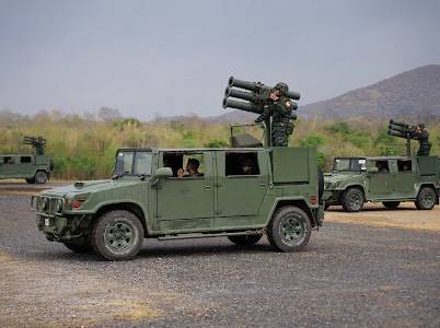 2 – 17 มี.ค. 69 /FieldArtilleryAndAirDefenseArtilleryTraining/
นนร.ชั้นปีที่ 2 รุ่นที่ 76 วิชาการฝึกปืนใหญ่สนาม และปืนใหญ่ต่อสู้อากาศยาน ทำการฝึกต่างๆดังนี้
1. การฝึกใช้อาวุธนำวิถีระดับต่ำ Star Streak                 .            
2. การฝึกการใช้อาวุธประจำกายในการป้องกันภัยทางอากาศ
3. การฝึกหน้าที่พลประจำปืน ปตอ. 40 มม. และการเล็งตาม
4. การฝึกการปฏิบัติงานของ  ศปภอ.พัน.ปตอ.
5. การฝึกการปฏิบัติงานของเรดาร์ LADDS