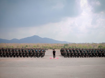 2 – 17 มี.ค. 69 /FieldArtilleryAndAirDefenseArtilleryTraining/
นนร.ชั้นปีที่ 2 รุ่นที่ 76 วิชาการฝึกปืนใหญ่สนาม และปืนใหญ่ต่อสู้อากาศยาน ทำการฝึกต่างๆดังนี้
1. การฝึกใช้อาวุธนำวิถีระดับต่ำ Star Streak                 .            
2. การฝึกการใช้อาวุธประจำกายในการป้องกันภัยทางอากาศ
3. การฝึกหน้าที่พลประจำปืน ปตอ. 40 มม. และการเล็งตาม
4. การฝึกการปฏิบัติงานของ  ศปภอ.พัน.ปตอ.
5. การฝึกการปฏิบัติงานของเรดาร์ LADDS