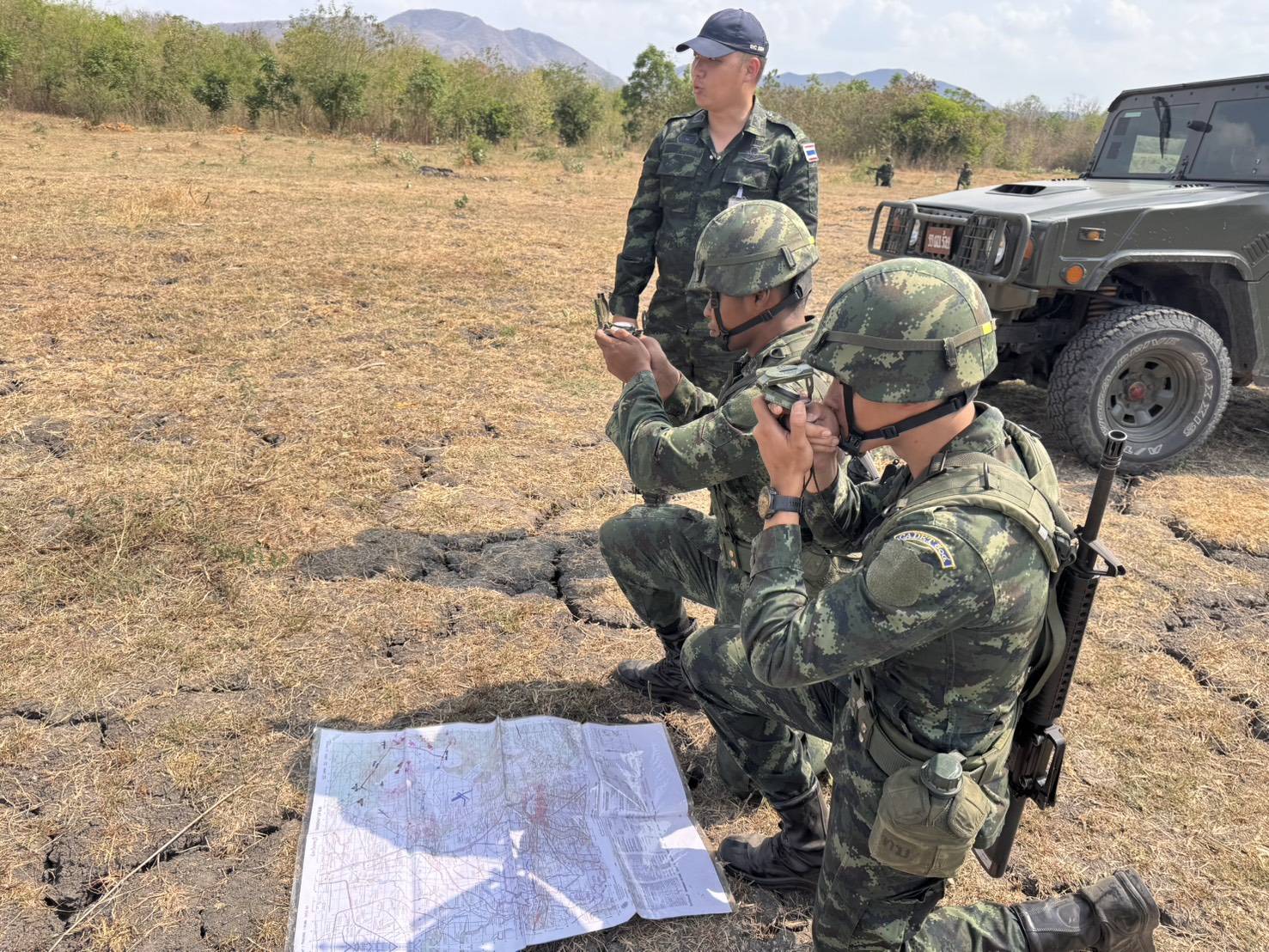 2 – 17 มี.ค. 69 /FieldArtilleryAndAirDefenseArtilleryTraining/
นนร.ชั้นปีที่ 2 รุ่นที่ 76 วิชาการฝึกปืนใหญ่สนาม และปืนใหญ่ต่อสู้อากาศยาน ทำการฝึกต่างๆดังนี้
1. การฝึกใช้อาวุธนำวิถีระดับต่ำ Star Streak                 .            
2. การฝึกการใช้อาวุธประจำกายในการป้องกันภัยทางอากาศ
3. การฝึกหน้าที่พลประจำปืน ปตอ. 40 มม. และการเล็งตาม
4. การฝึกการปฏิบัติงานของ  ศปภอ.พัน.ปตอ.
5. การฝึกการปฏิบัติงานของเรดาร์ LADDS