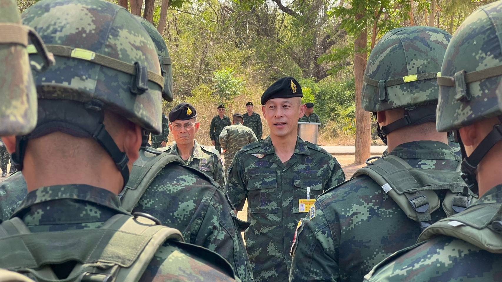18 – 27 มี.ค. 69 /UnitWeaponSystemsAndFireControlTraining /
นนร.ชั้นปีที่ 2 รุ่นที่ 76 วิชาการฝึกยิงอาวุธประจำหน่วย หลักยิงและตรวจการณ์ ทำการฝึกต่างๆดังนี้
1. การฝึกหน้าที่พลประจำเครื่องยิงและการตั้งยิง ค.60 มม., ค.81 มม., ค.120 มม. และการฝึกทำหน้าที่ ผตน. 
2. การฝึกหน้าที่พลประจำปืน ปก.38, ปก.93 และการฝึกทำแผ่นจดระยะ ปก.
3. การฝึกเครื่องช่วยฝึกเทคโนโลยีสูง (Focuss-2) Application และ ส่วนยิง (ค.อัดลม) (เสริม ผตน.)
4. การยิงปืนด้วยกระสุนจริง ปก.38 และ ปก.93
5. การฝึกส่วนอำนวยการยิง, ผู้ตรวจการณ์หน้า และ ส่วนยิง (ค.อัดลม) (เสริม ผตน.)
6. การฝึกการสร้างสนามทุ่นระเบิดป้องกันตน
7. การฝึกการใช้บังกะโลตอปิโดเจาะช่องสนามทุ่นระเบิด
8. การฝึกการติดตั้งและรื้อถอนทุ่นระเบิดสังหารบุคคล M18A1 (เคลย์มอร์)