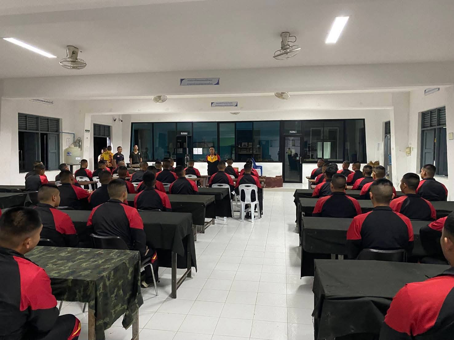 นนร.ชั้นปีที่ 5 ปฏิบัติหน้าที่ตามเหล่าที่ได้รับเลือกราชการ พื้นที่ ทภ.4