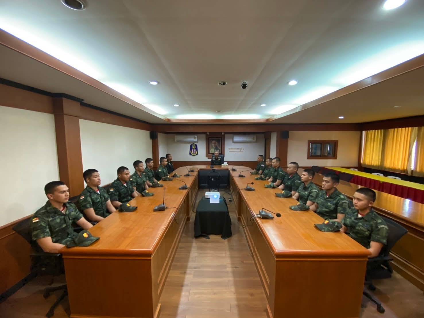 นนร.ชั้นปีที่ 5 ปฏิบัติหน้าที่ตามเหล่าที่ได้รับเลือกราชการ พื้นที่ ทภ.4