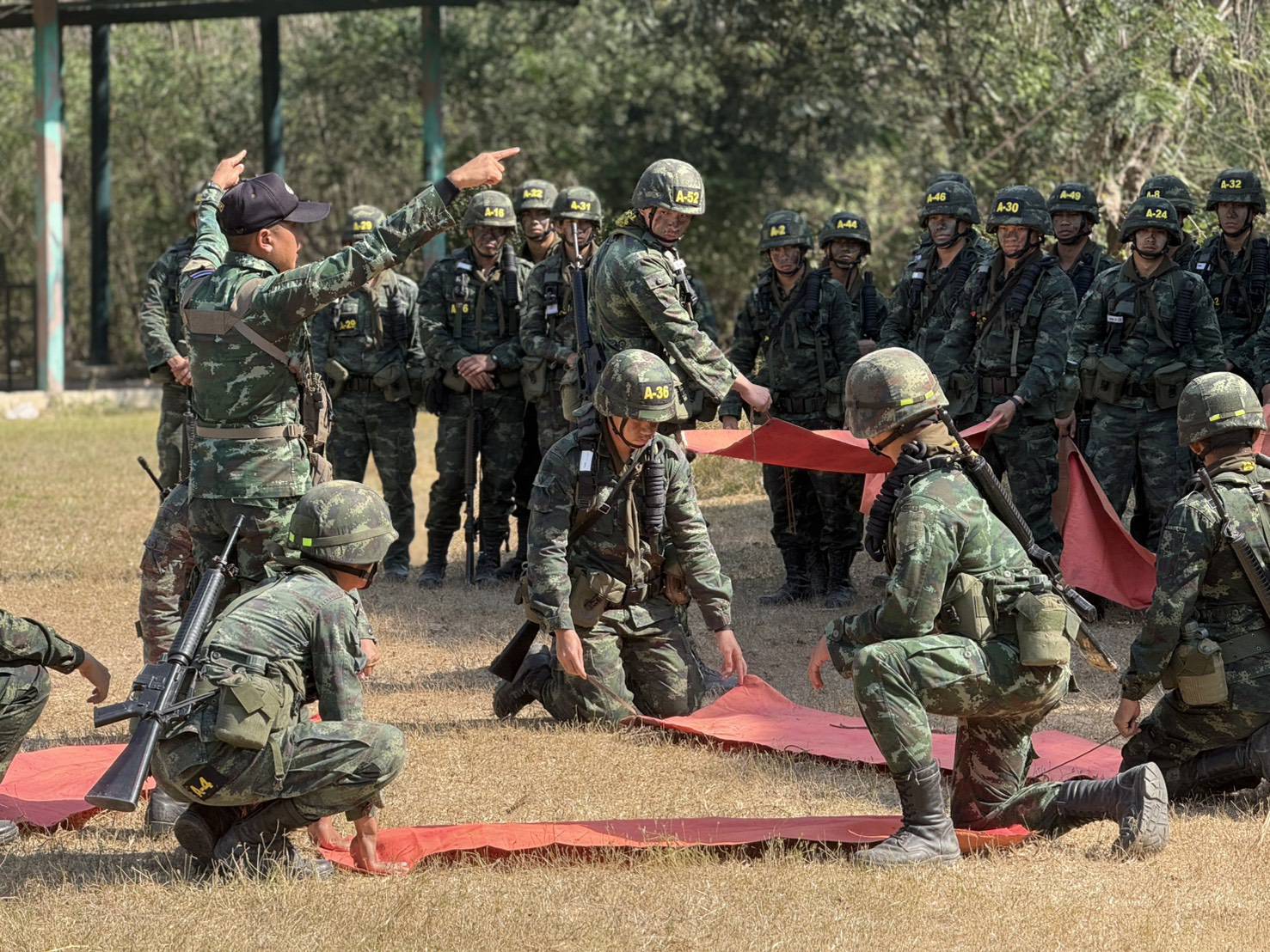 16 ม.ค. – 26 มี.ค. 69 /RangerCourse/
นนร.ชั้นปีที่ 4 รุ่นที่ 74 การฝึกหลักสูตรการรบแบบจู่โจม รุ่นที่ 143 (นนร.) ทำการฝึกตามรายภาค ดังนี้
1. ภาคที่ตั้ง/ป่าราบ 
2. ภาคการรบในสิ่งปลูกสร้าง 
3. ภาคป่าที่ลุ่ม 
4. ภาคป่าภูเขา 
5. เวลาเบ็ดเตล็ด