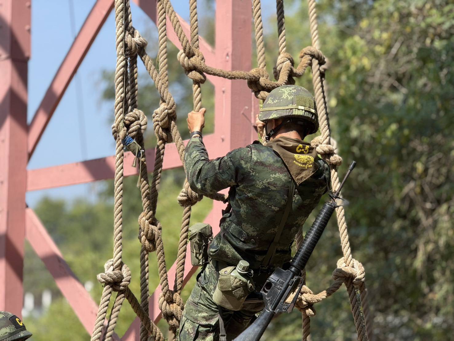 16 ม.ค. – 26 มี.ค. 69 /RangerCourse/
นนร.ชั้นปีที่ 4 รุ่นที่ 74 การฝึกหลักสูตรการรบแบบจู่โจม รุ่นที่ 143 (นนร.) ทำการฝึกตามรายภาค ดังนี้
1. ภาคที่ตั้ง/ป่าราบ 
2. ภาคการรบในสิ่งปลูกสร้าง 
3. ภาคป่าที่ลุ่ม 
4. ภาคป่าภูเขา 
5. เวลาเบ็ดเตล็ด