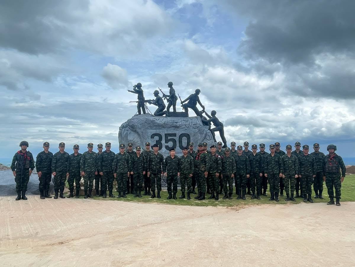 17 ส.ค. - 4 ก.ย. 69 / Students5VisitsAndPractical69 /การศึกษาดูงาน และฝึกปฏิบัติหน้าที่ในหน่วยทหาร ของนักเรียนนายร้อยชั้นปีที่ 5 ประจำปีการศึกษา 2569 เพื่อเป็นการเพิ่มพูนความรู้ด้านกิจการทหาร ภารกิจ การจัด การปฏิบัติงานของหน่วยต่างๆ การศึกษาสภาพภูมิประเทศ ความเป็นอยู่สถานการณ์ตามแนวชายแดนของประเทศ และเสริมสร้างประสบการณ์ก่อนที่นักเรียนนายร้อยจะสำเร็จการศึกษาออกไปรับราชการเป็นนายทหารสัญญาบัตรต่อไป โดยมีกำหนดศึกษาและดูงาน ตั้งแต่วันที่ 17 ส.ค. - 4 ก.ย. 69
