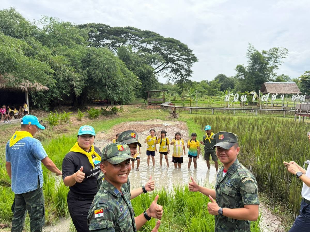 17 ส.ค. - 4 ก.ย. 69 / Students5VisitsAndPractical69 /การศึกษาดูงาน และฝึกปฏิบัติหน้าที่ในหน่วยทหาร ของนักเรียนนายร้อยชั้นปีที่ 5 ประจำปีการศึกษา 2569 เพื่อเป็นการเพิ่มพูนความรู้ด้านกิจการทหาร ภารกิจ การจัด การปฏิบัติงานของหน่วยต่างๆ การศึกษาสภาพภูมิประเทศ ความเป็นอยู่สถานการณ์ตามแนวชายแดนของประเทศ และเสริมสร้างประสบการณ์ก่อนที่นักเรียนนายร้อยจะสำเร็จการศึกษาออกไปรับราชการเป็นนายทหารสัญญาบัตรต่อไป โดยมีกำหนดศึกษาและดูงาน ตั้งแต่วันที่ 17 ส.ค. - 4 ก.ย. 69