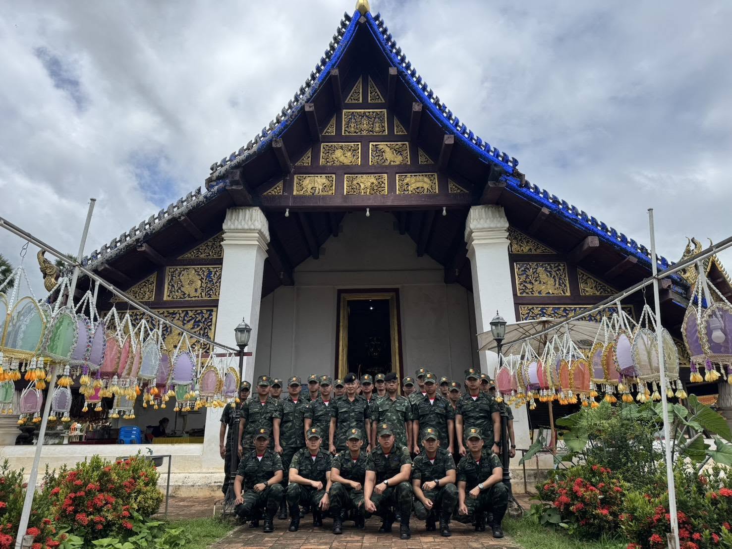 17 ส.ค. - 4 ก.ย. 69 / Students5VisitsAndPractical69 /การศึกษาดูงาน และฝึกปฏิบัติหน้าที่ในหน่วยทหาร ของนักเรียนนายร้อยชั้นปีที่ 5 ประจำปีการศึกษา 2569 เพื่อเป็นการเพิ่มพูนความรู้ด้านกิจการทหาร ภารกิจ การจัด การปฏิบัติงานของหน่วยต่างๆ การศึกษาสภาพภูมิประเทศ ความเป็นอยู่สถานการณ์ตามแนวชายแดนของประเทศ และเสริมสร้างประสบการณ์ก่อนที่นักเรียนนายร้อยจะสำเร็จการศึกษาออกไปรับราชการเป็นนายทหารสัญญาบัตรต่อไป โดยมีกำหนดศึกษาและดูงาน ตั้งแต่วันที่ 17 ส.ค. - 4 ก.ย. 69