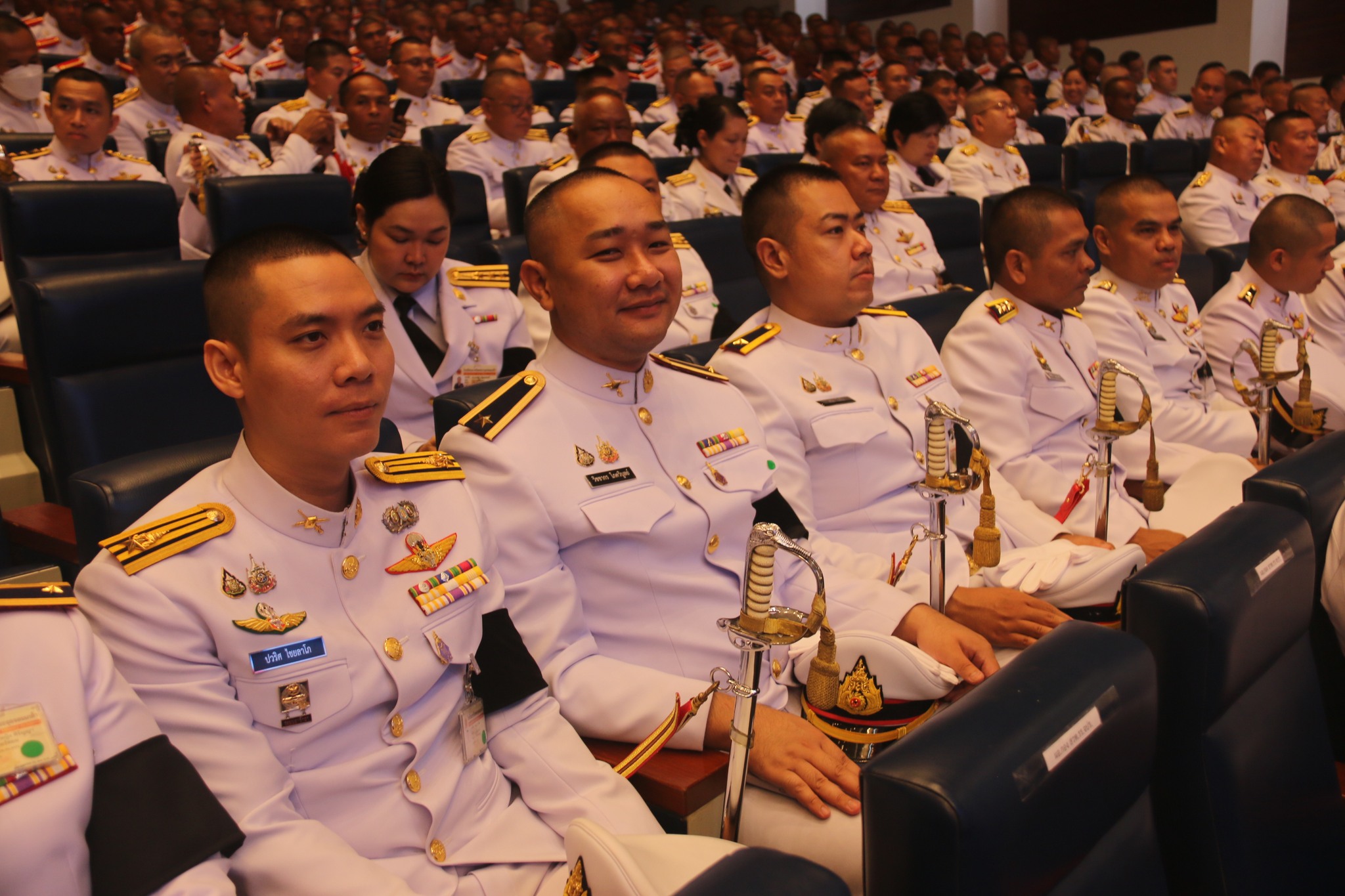 28 พ.ค. 69 /TeacherDay69 / พิธีมุทิตาจิตแด่อดีตครู อาจารย์ รร.จปร. (วันไหว้ครู) ประจำปีการศึกษา 2569 เพื่อเป็นการแสดงความกตัญญูกตเวทีและความเคารพต่อครู อาจารย์ ผู้ประสิทธิ์ประสาทวิชาความรู้ เป็นโอกาสที่ศิษย์จะได้ขอขมาที่เคยล่วงเกินด้วยวาจาหรือกระทำผิดต่อครูอาจารย์ ทั้งต่อหน้าและลับหลัง พร้อมรำลึกถึงพระคุณ ของครู อาจารย์ รร.จปร. ทั้งในอดีตและปัจจุบัน