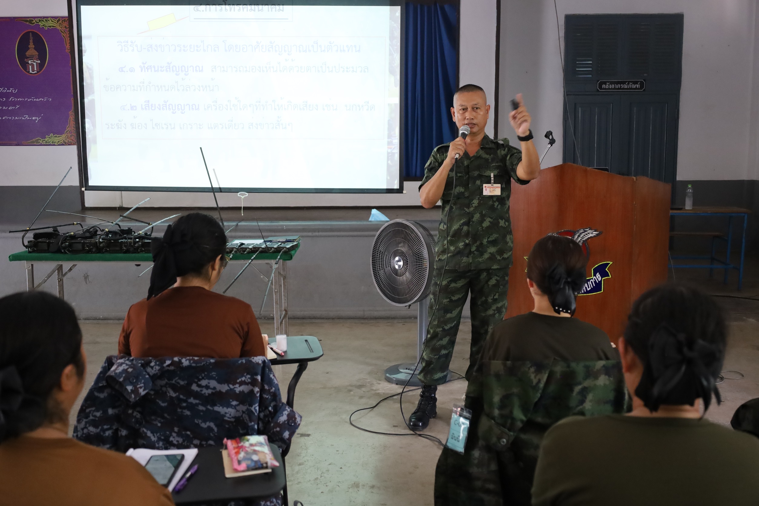 วันที่ 18 มิ.ย. - 28 มิ.ย. 69  /newCV-13-2569 /ส่วนวิชาทหาร โรงเรียนนายร้อยพระจุลจอมเกล้า ทำการฝึกหลักสูตรการฝึกอบรมข้าราชการบรรจุใหม่ชั้นสัญญาบัตรของสำนักงานปลัดกระทรวงกลาโหม รุ่น 13 ประจำปีงบประมาณ 2569 จำนวนทั้งสิ้น 6 สัปดาห์ ตั้งแต่ห้วงวันที่ 18 มิ.ย. - 28 มิ.ย. 69