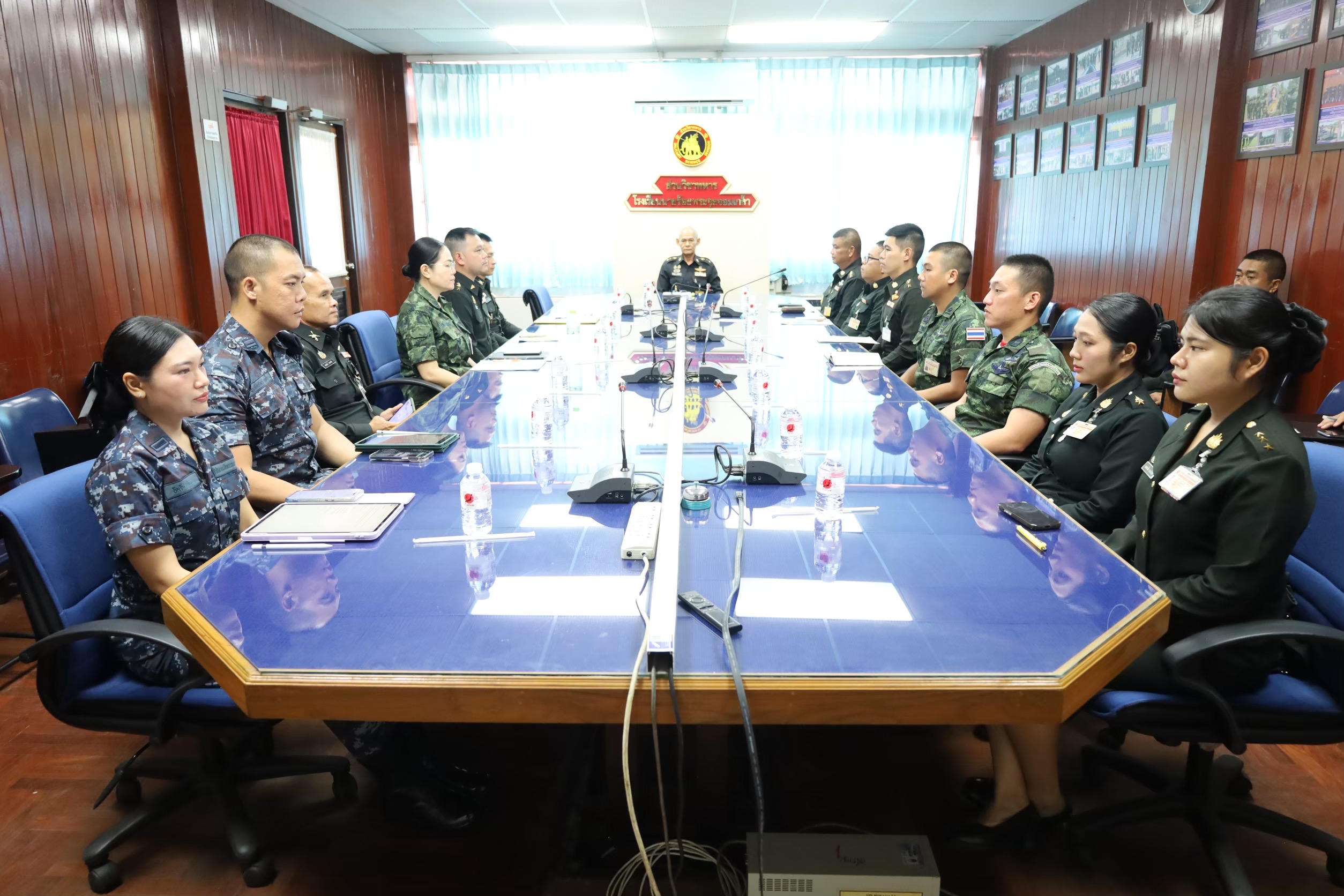 วันที่ 18 มิ.ย. - 28 มิ.ย. 69  /newCV-13-2569 /ส่วนวิชาทหาร โรงเรียนนายร้อยพระจุลจอมเกล้า ทำการฝึกหลักสูตรการฝึกอบรมข้าราชการบรรจุใหม่ชั้นสัญญาบัตรของสำนักงานปลัดกระทรวงกลาโหม รุ่น 13 ประจำปีงบประมาณ 2569 จำนวนทั้งสิ้น 6 สัปดาห์ ตั้งแต่ห้วงวันที่ 18 มิ.ย. - 28 มิ.ย. 69